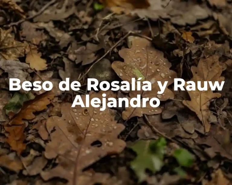 Beso de Rosalía y Rauw Alejandro