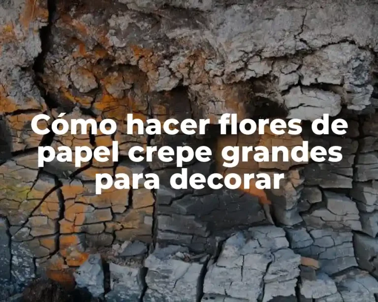 Cómo hacer flores de papel crepe grandes para decorar