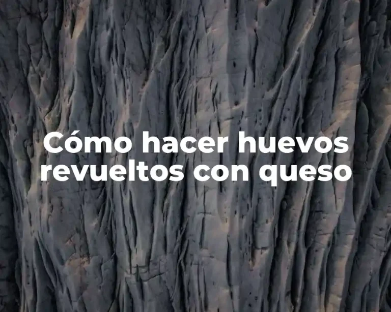 Cómo hacer huevos revueltos con queso