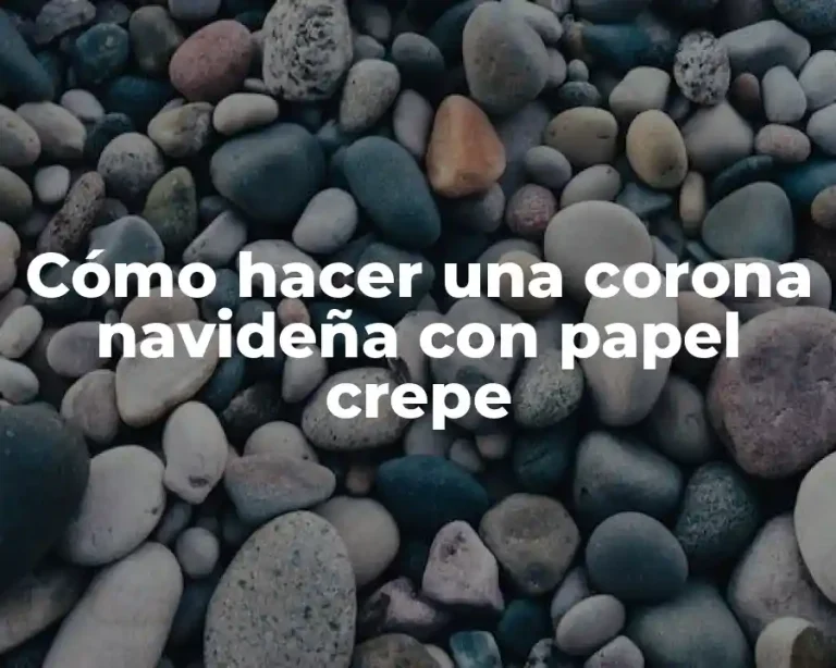 Cómo hacer una corona navideña con papel crepe